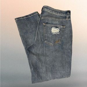 Expressen girlfriend, blue Jean mid rise distressed denim ladies size 6